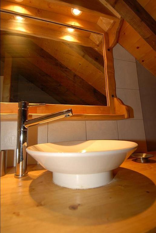 La Ferme De Noémie Chalet *