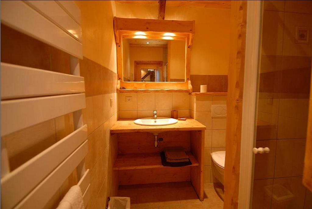 La Ferme De Noémie Chalet *